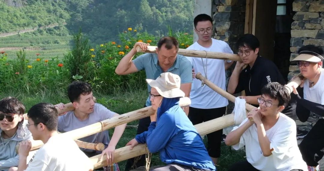 湖北恩施社会实践 | 赓续红色泉口精神，调研乡村医疗建设